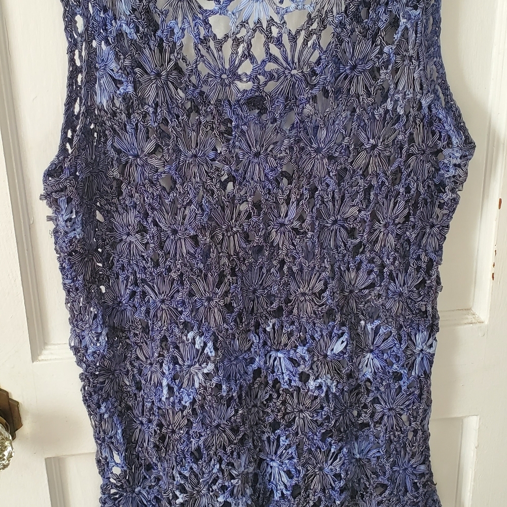 INC INTERNATIONAL CONCEPTS tank - Picture 4 of 5